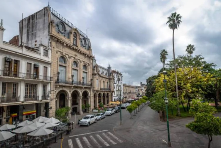 nublado salta