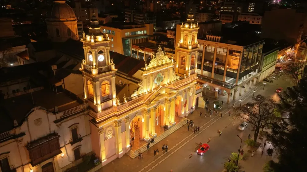 Catedral nueva iluminación